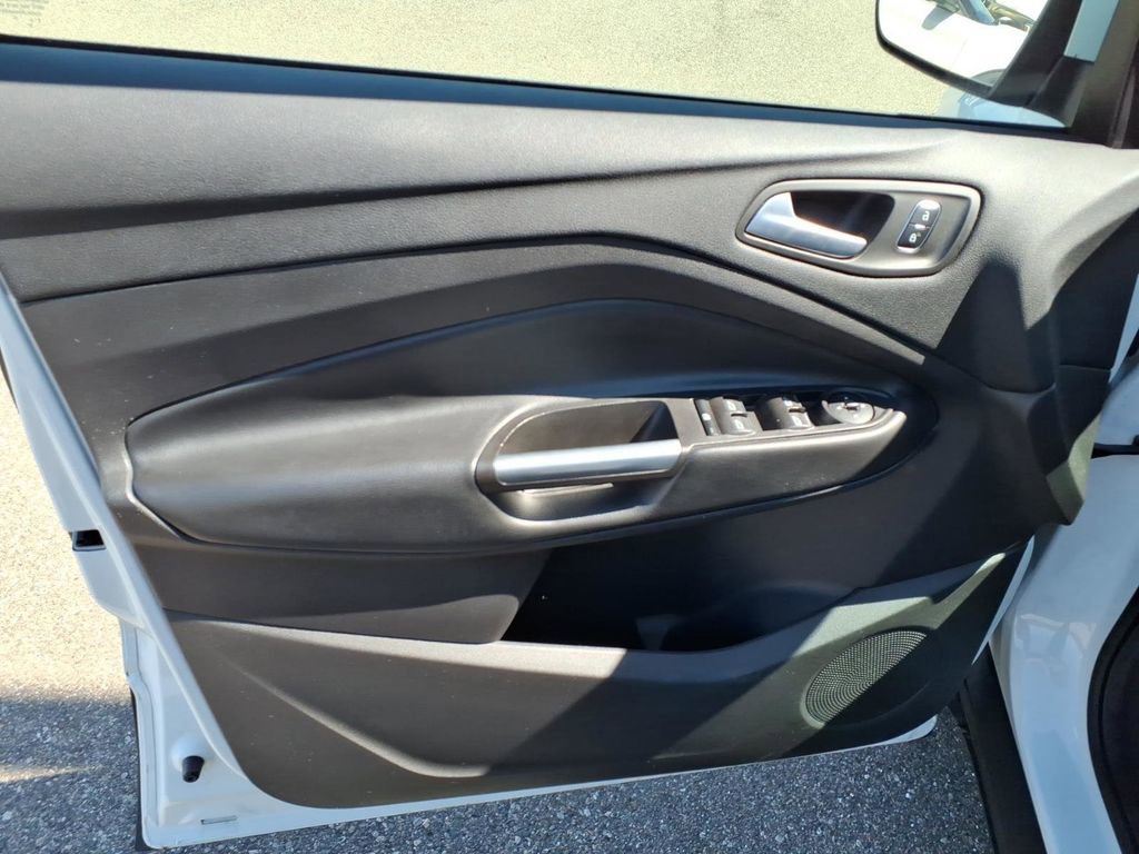 Certified 2019 Ford Escape SEL AWD/4WD image 11