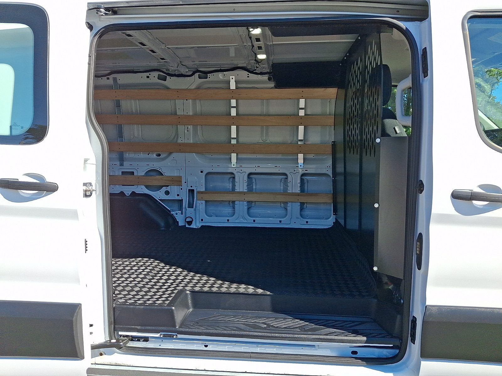 Certified 2025 Ford Transit 250 Low Roof w/ Exterior Upgrade Package RWD image 10