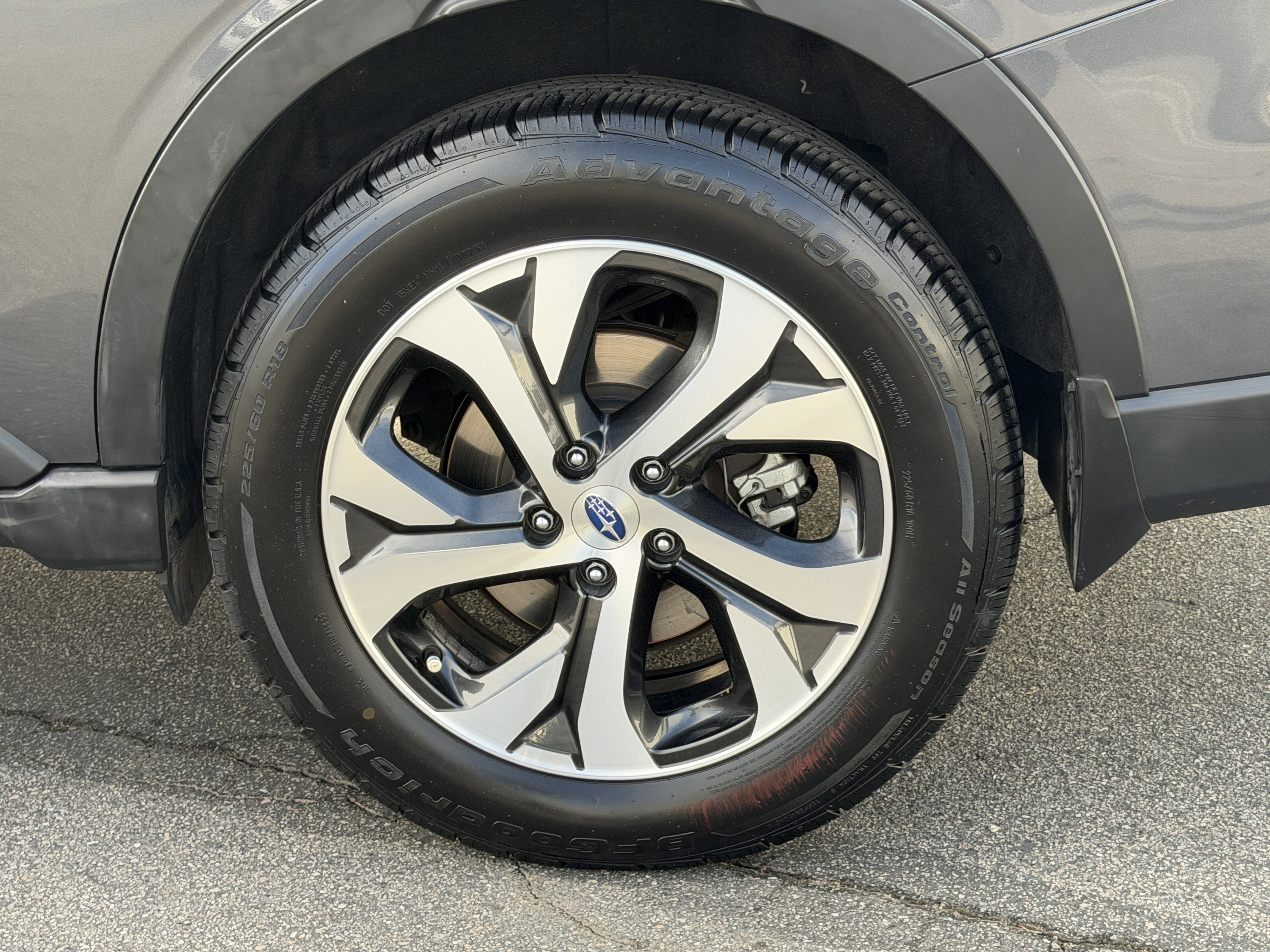 Used 2020 Subaru Outback Limited image 10