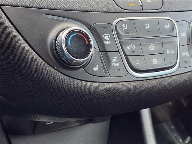 Used 2024 Chevrolet Malibu LT w/ Sport Edition image 9