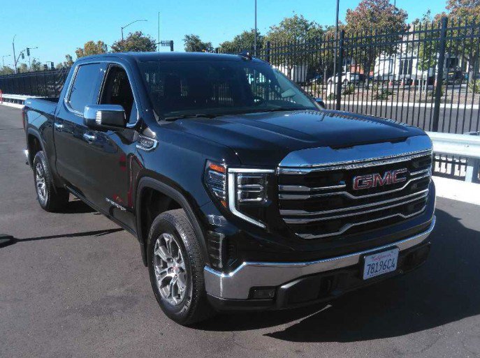 Used 2025 GMC Sierra 1500 SLT AWD/4WD image 1