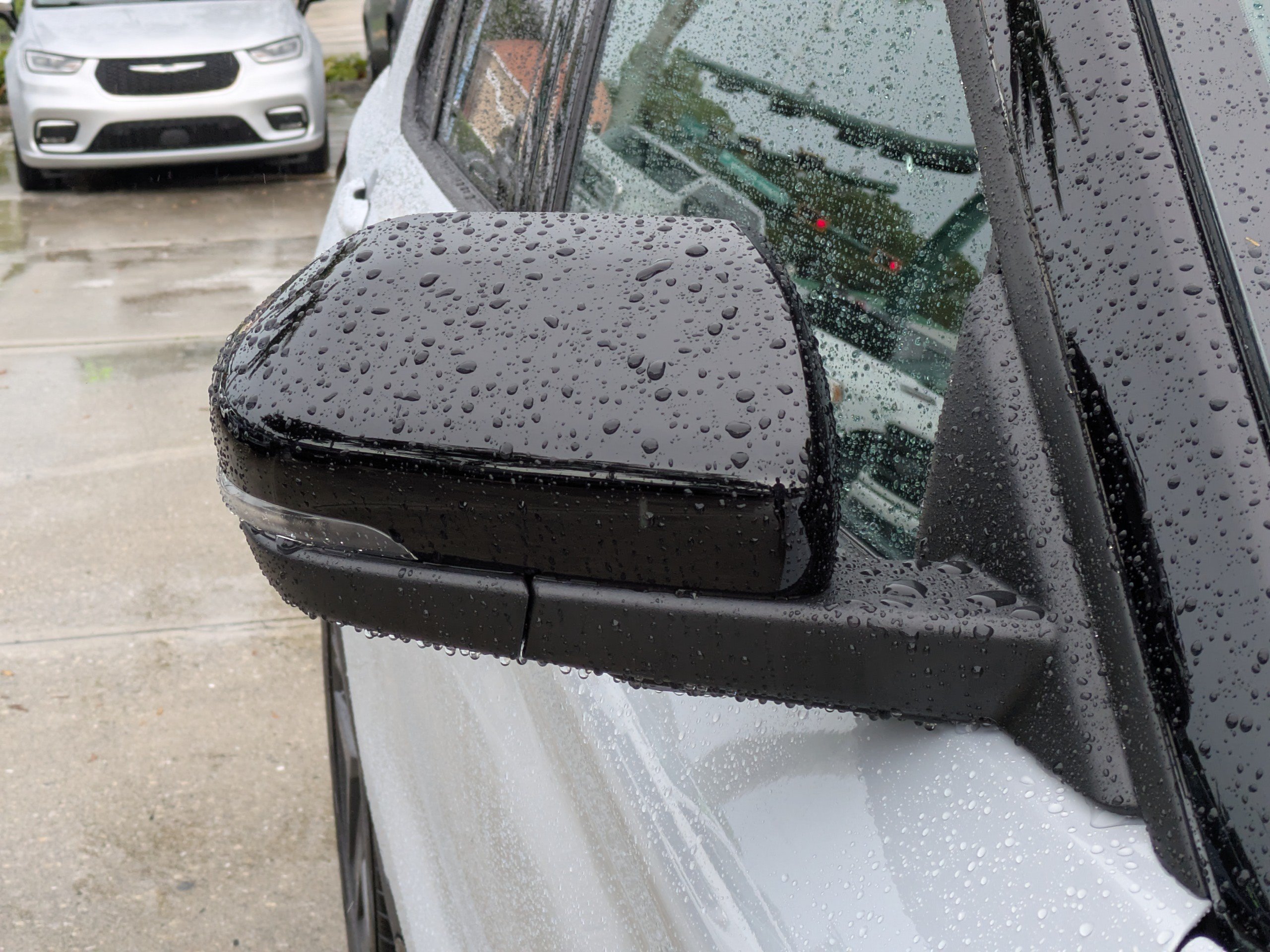 Certified 2026 Ford Explorer ST-Line w/ ST-Line Street Pack RWD image 10