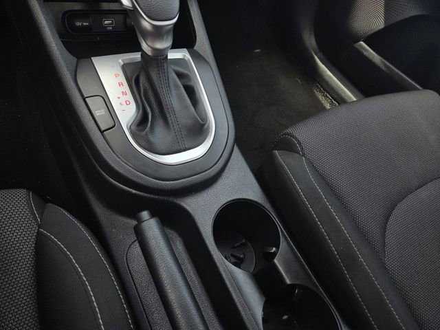 Used 2024 Kia Forte LXS FWD image 11