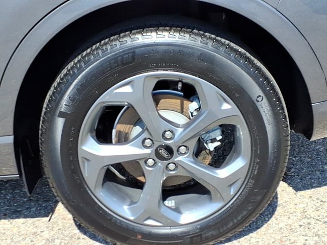 Certified 2024 Ford Escape ST-Line w/ Tech Pack #1 AWD/4WD image 20