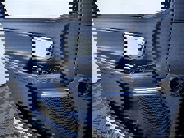 Certified 2025 Ford Expedition Max Active image 27