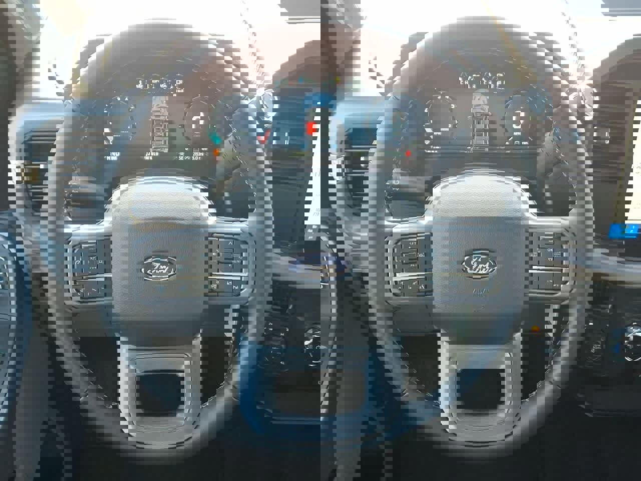 Certified 2025 Ford F150 XLT w/ Equipment Group 301A Standard image 22