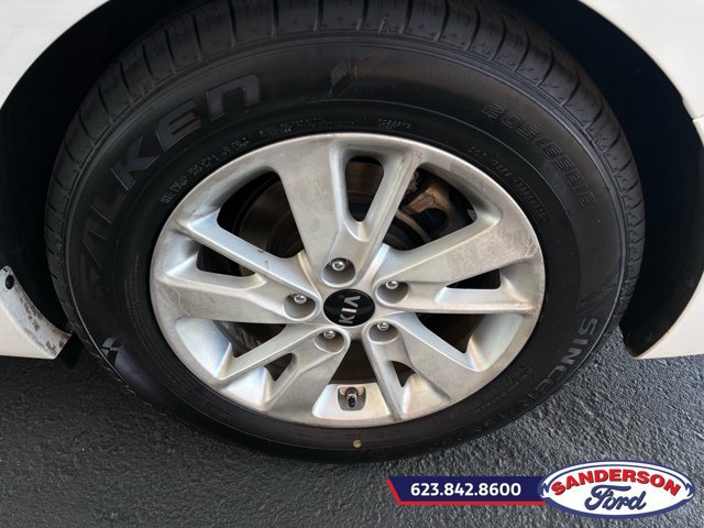 Used 2018 Kia Optima LX FWD image 10