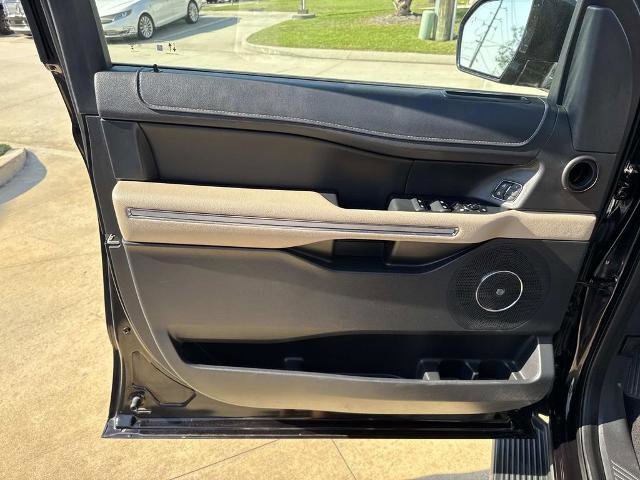 Certified 2024 Ford Expedition Limited image 22