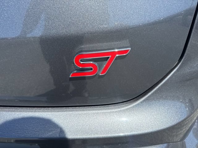 Certified 2024 Ford Edge ST w/ Equipment Group 401A AWD/4WD image 9