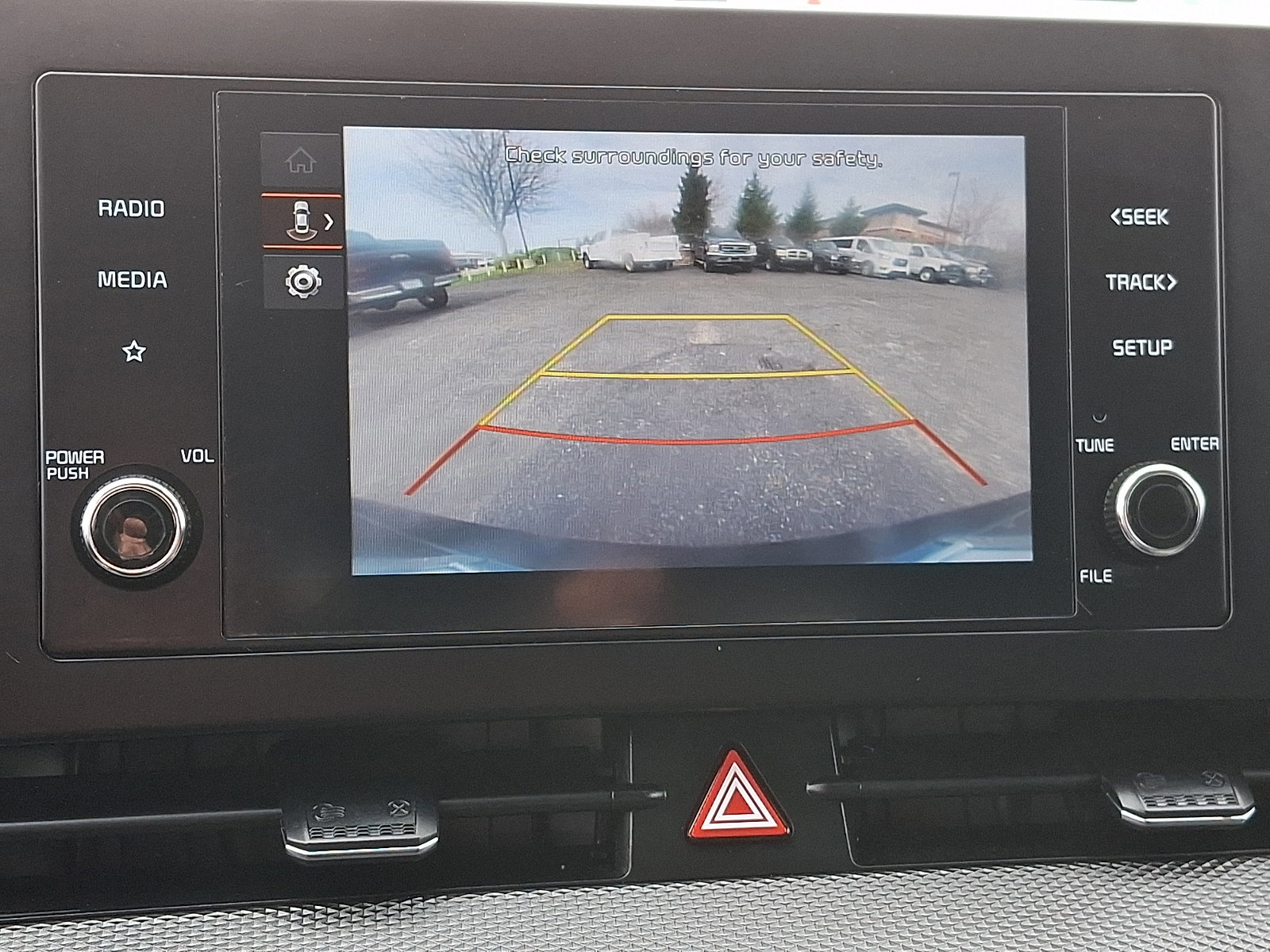 Used 2024 Kia Sportage LX image 18