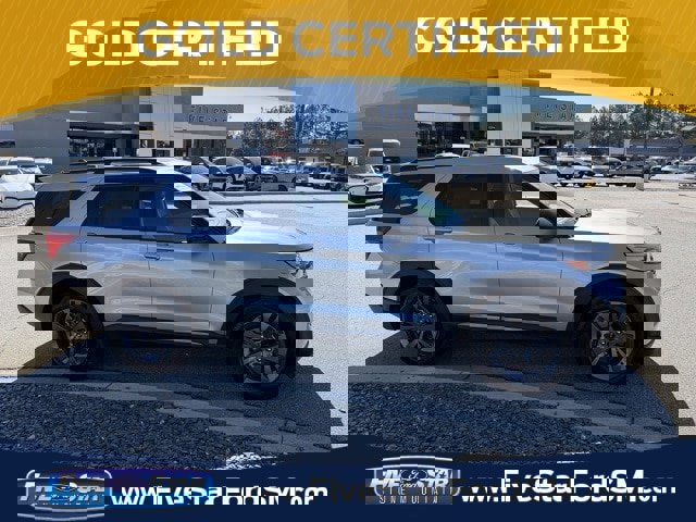Certified 2023 Ford Explorer XLT w/ Equipment Group 202A