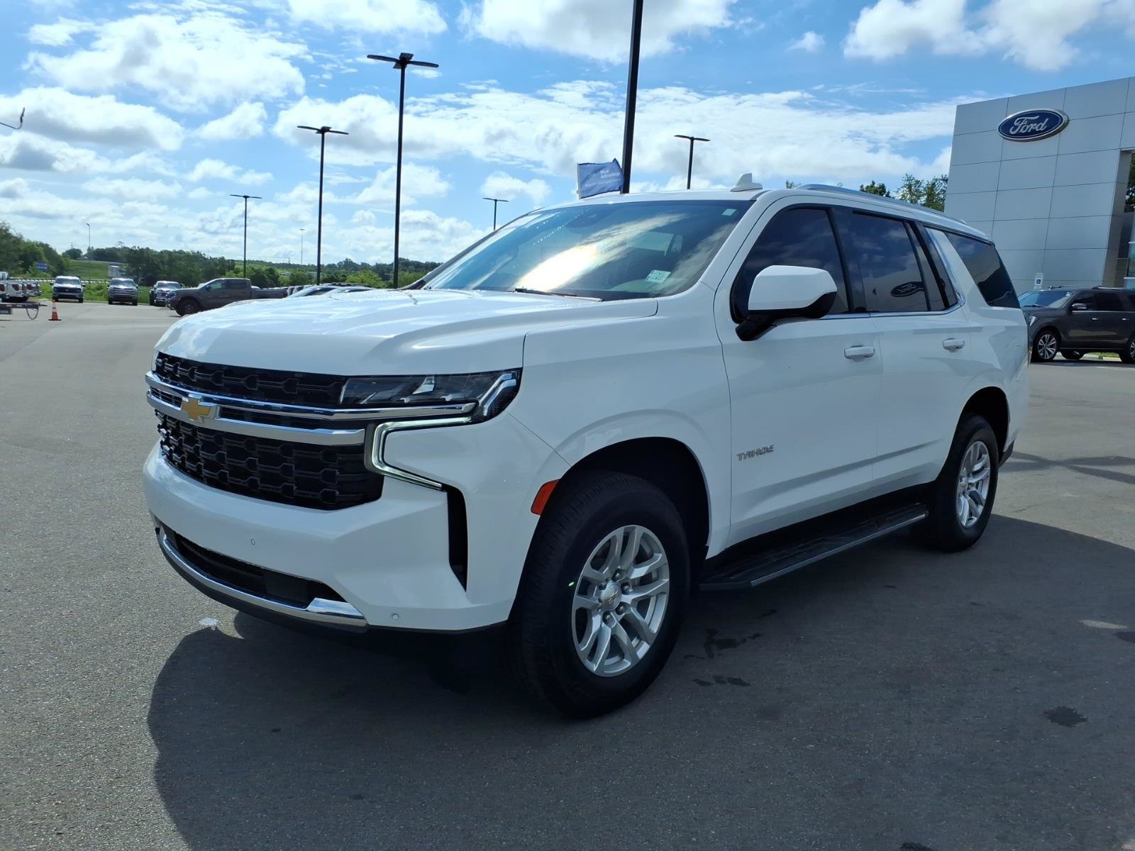 Used 2024 Chevrolet Tahoe LS w/ Driver Alert Package AWD/4WD image 7