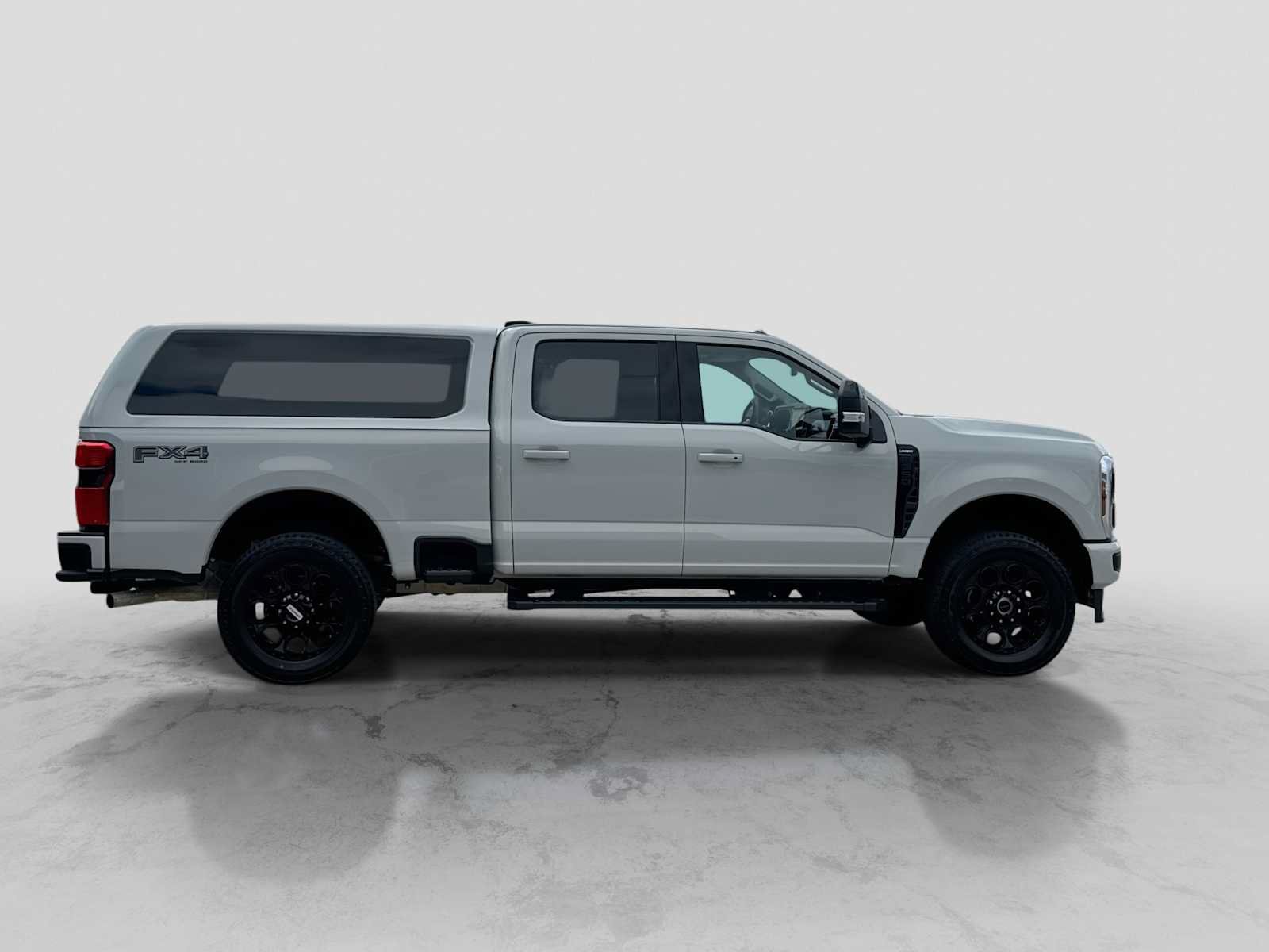 Certified 2026 Ford F350 Lariat w/ Black Appearance Package AWD/4WD image 7