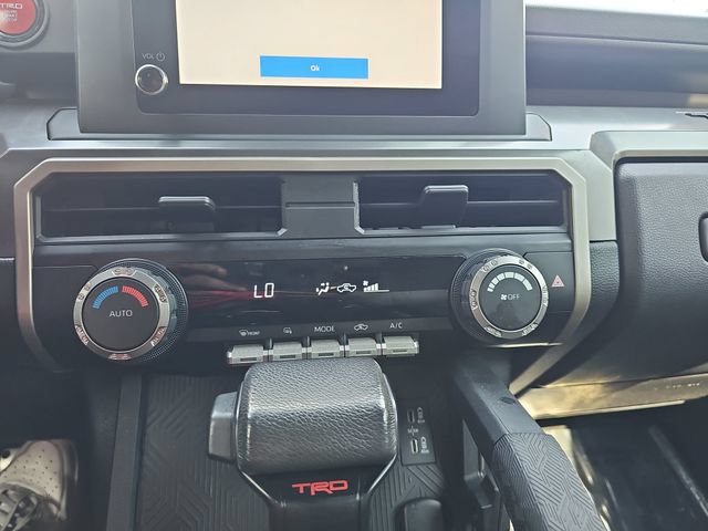 Used 2024 Toyota Tacoma TRD Sport AWD/4WD image 23