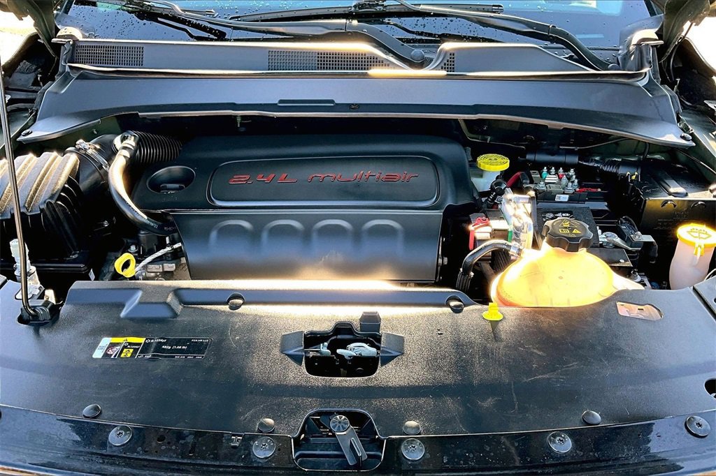 Used 2021 Jeep Compass Latitude image 12