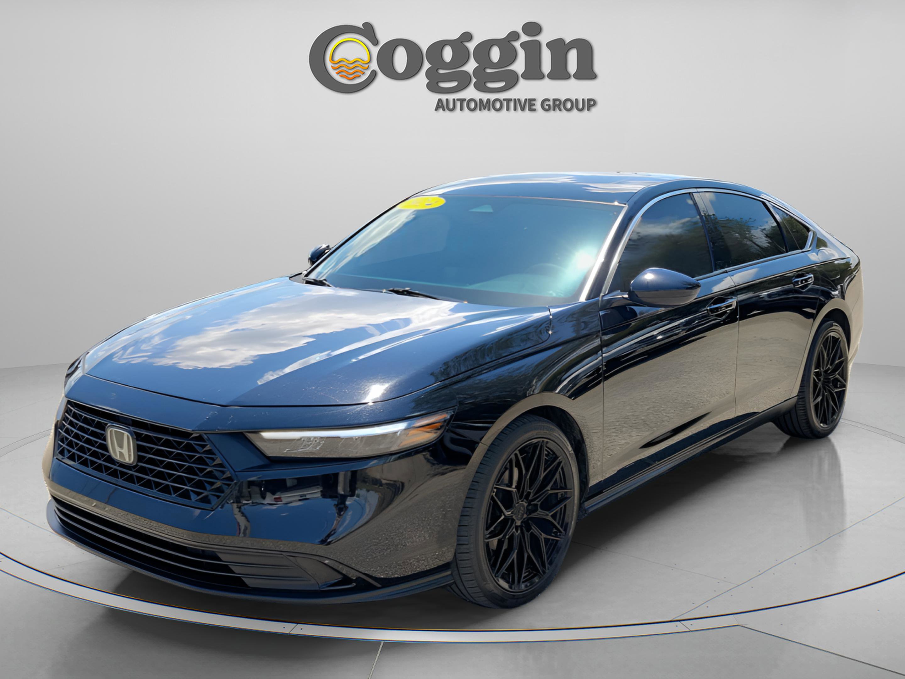Used 2024 Honda Accord EX image 1