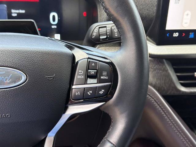 Certified 2025 Ford Explorer Platinum RWD image 27
