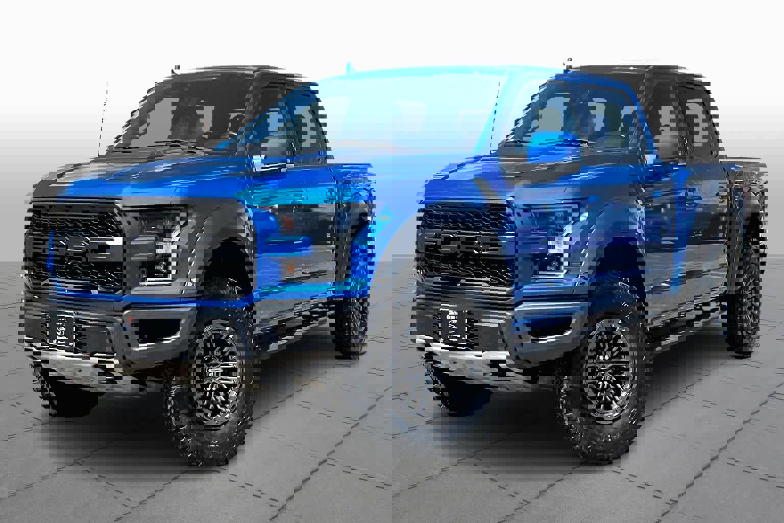 Certified 2019 Ford F150 Raptor w/ Equipment Group 802A Luxury image 36