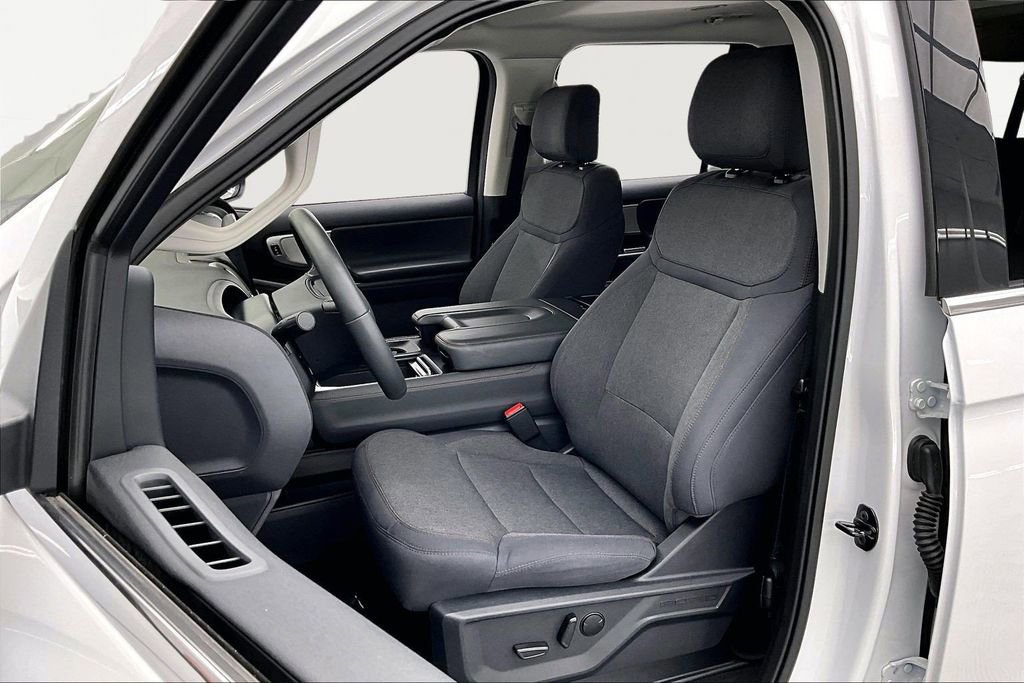 Certified 2025 Ford Expedition Max Active image 25