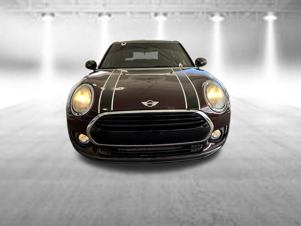 Used 2017 MINI Cooper Clubman FWD image 9