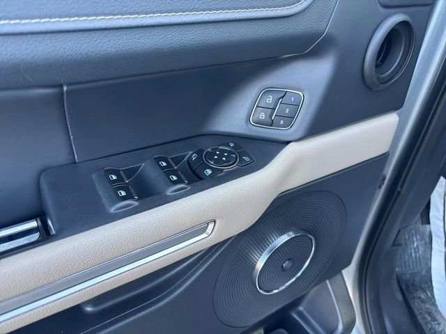 Certified 2024 Ford Expedition Limited AWD/4WD image 9