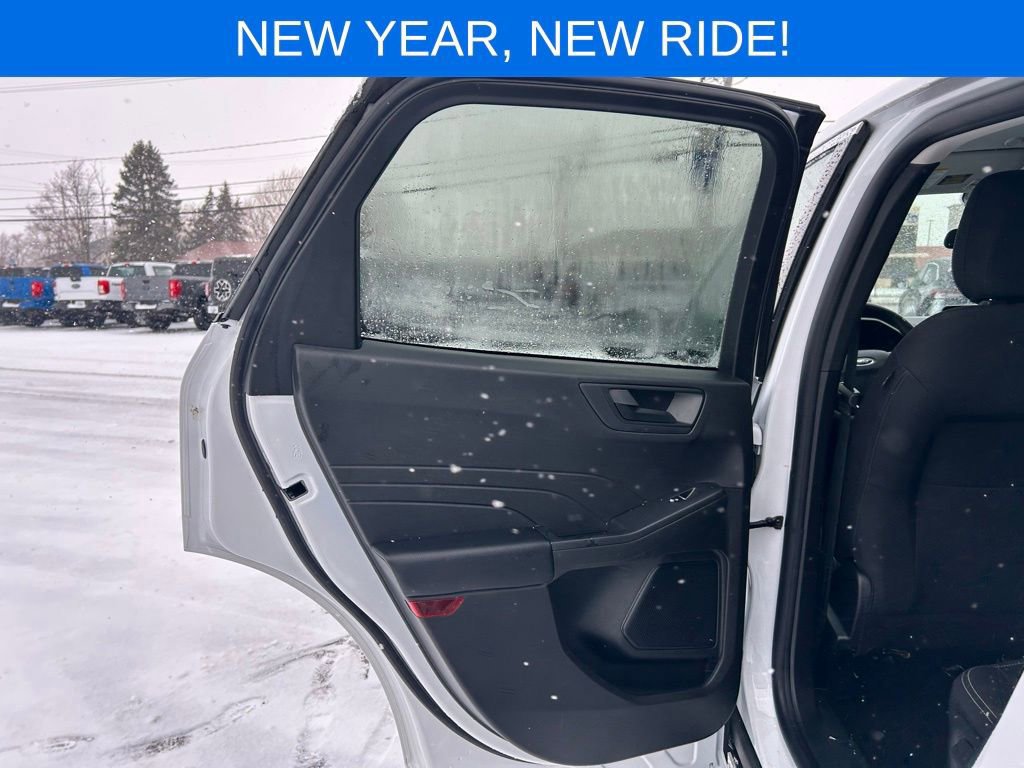 Certified 2024 Ford Escape Active image 16