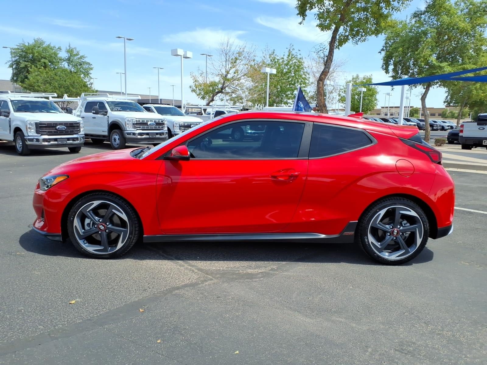 Used 2019 Hyundai Veloster Turbo FWD image 7