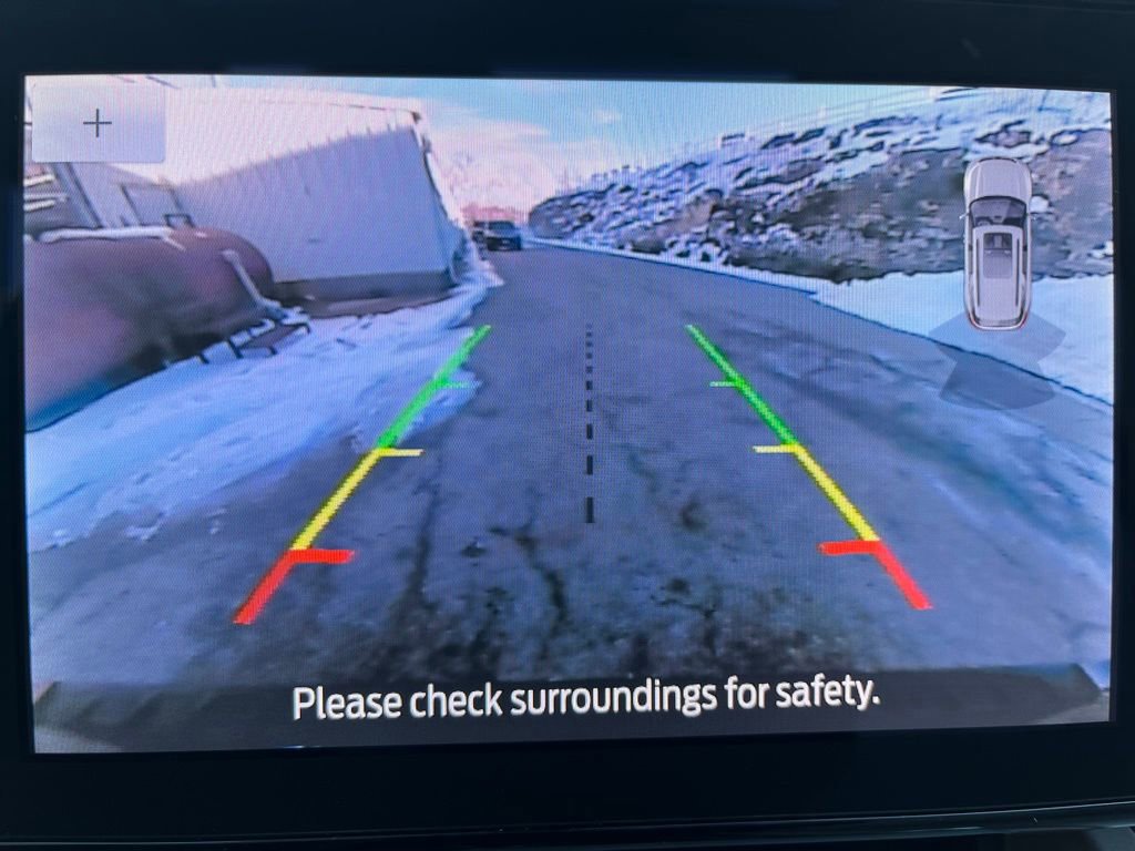 Certified 2023 Ford Explorer XLT w/ Equipment Group 202A image 25