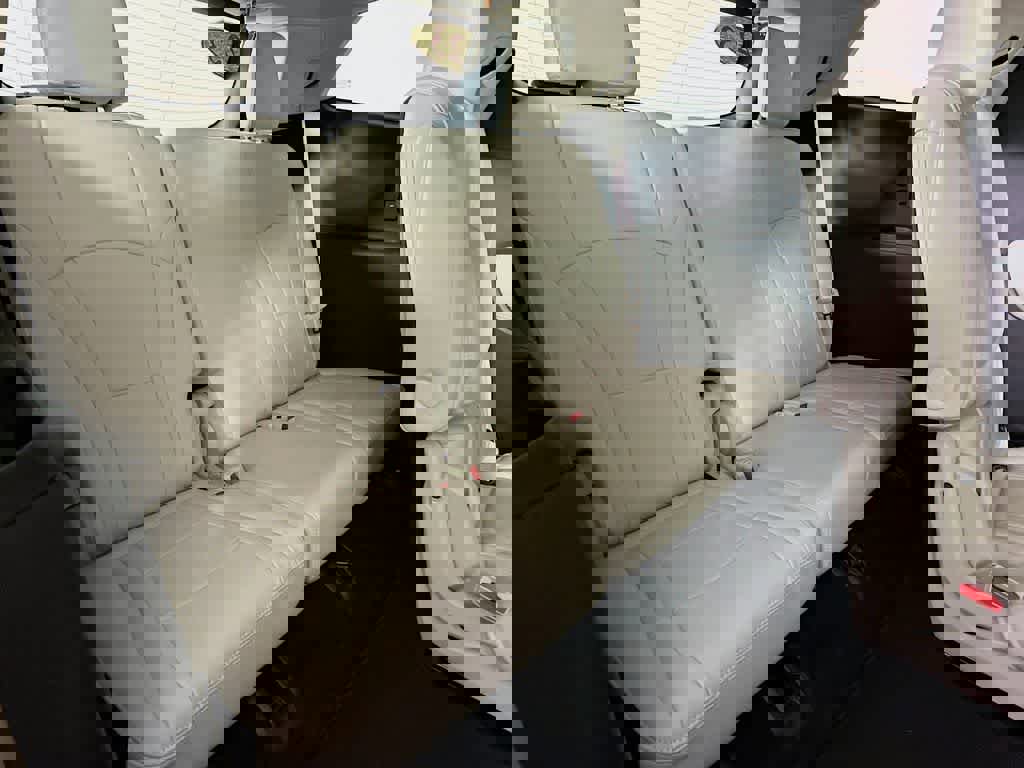 Used 2023 Buick Enclave Essence w/ Sport Touring Edition image 30