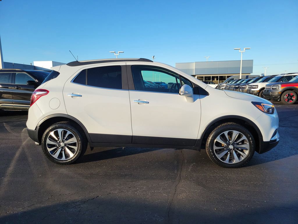 Used 2019 Buick Encore Essence image 6