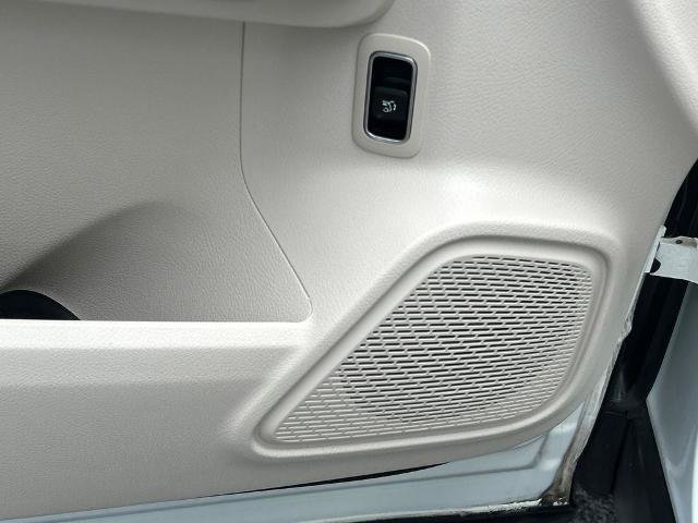 Used 2023 Mercedes-Benz GLB 250 image 18