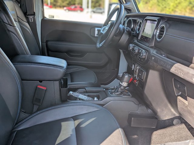 Used 2023 Jeep Wrangler Rubicon w/ Safety Group image 38
