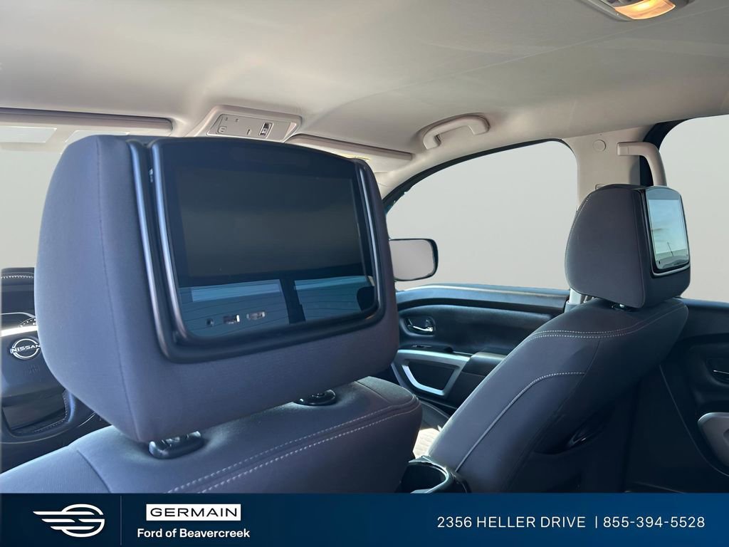 Used 2023 Nissan Titan SV w/ SV Convenience Package image 19