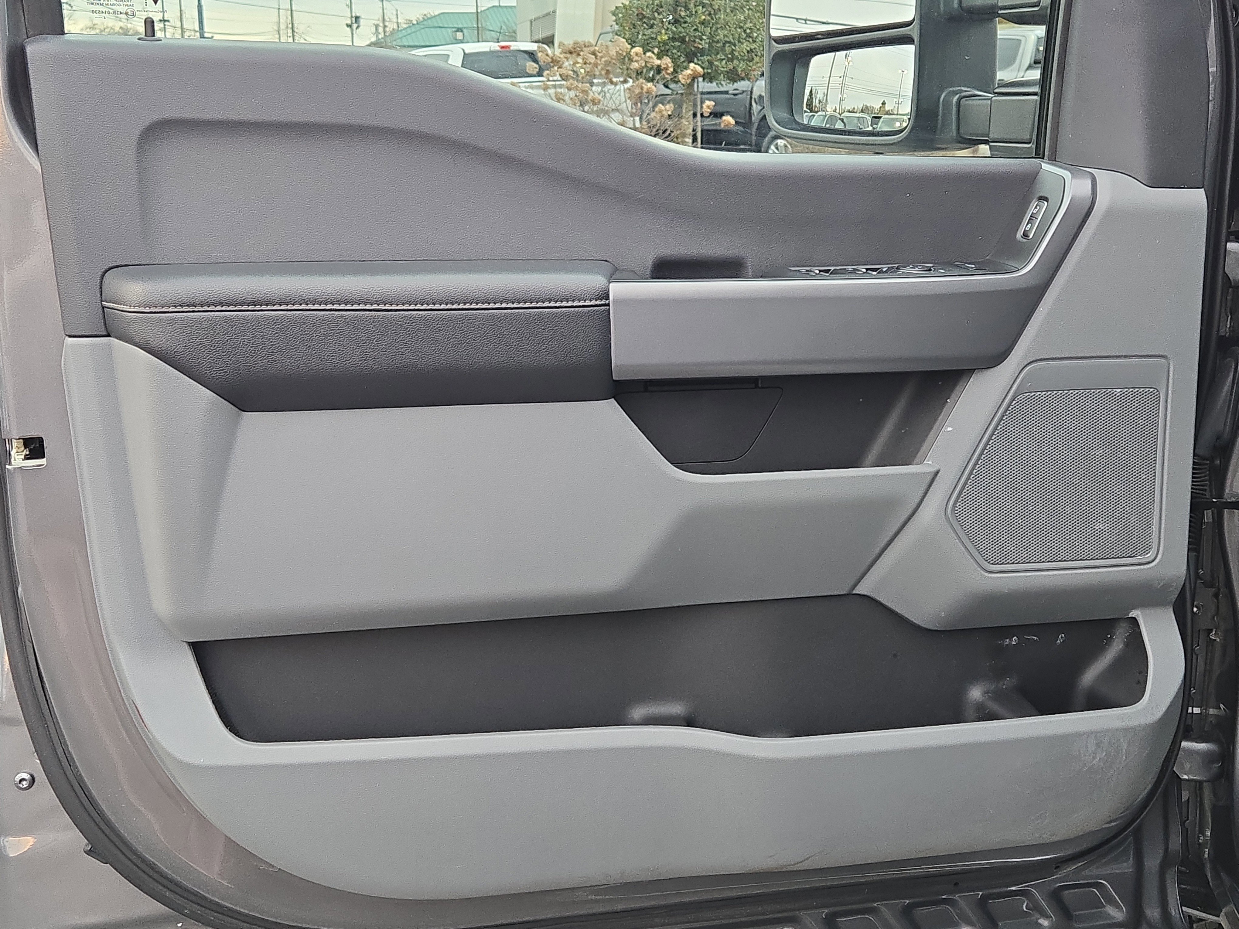 Certified 2024 Ford F350 XLT w/ 360-Degree Camera Package image 20