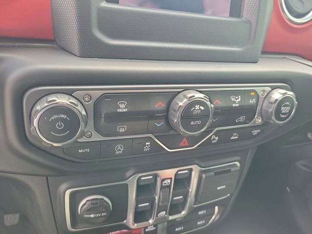 Used 2021 Jeep Gladiator Rubicon w/ Safety Group image 28