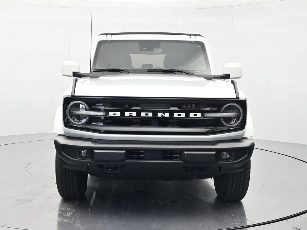 Certified 2024 Ford Bronco Outer Banks AWD/4WD image 2