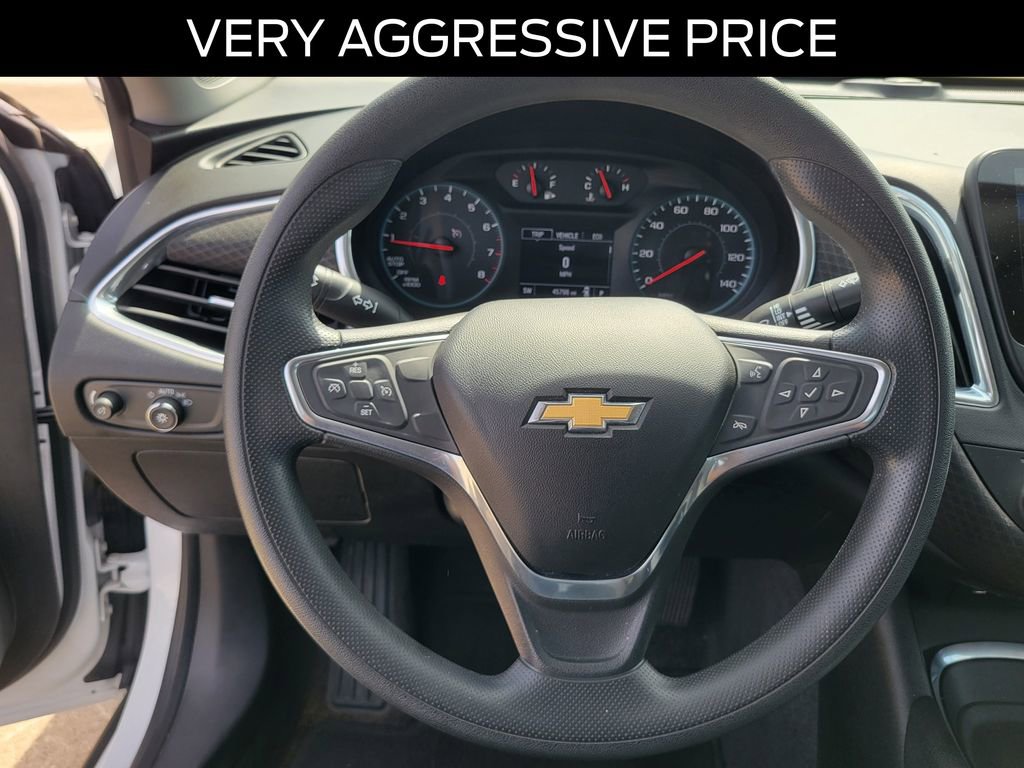 Used 2019 Chevrolet Malibu LT image 18