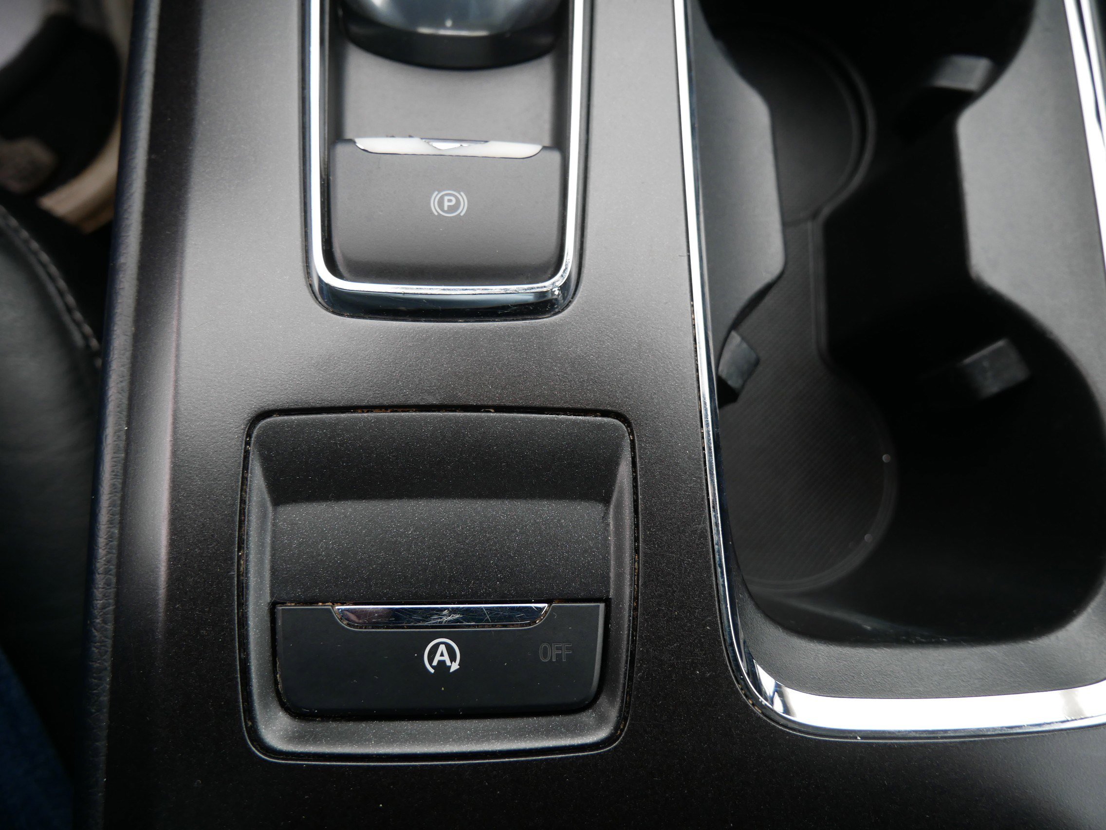 Certified 2018 Ford Fusion SE w/ Fusion SE Technology Package image 34