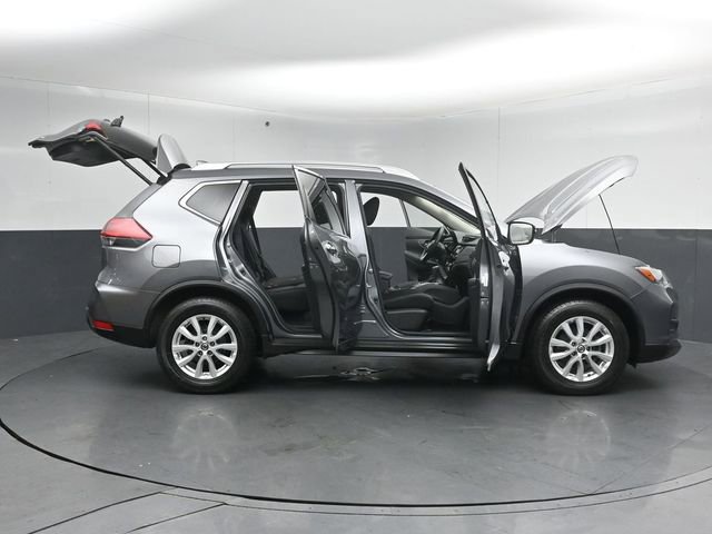 Used 2020 Nissan Rogue SV FWD image 57