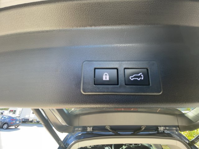 Used 2023 Subaru Ascent Onyx Edition AWD/4WD image 38