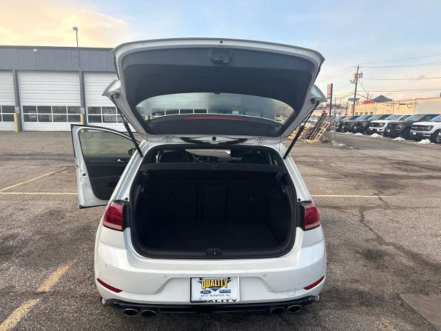Used 2019 Volkswagen Golf R 4-Door image 10