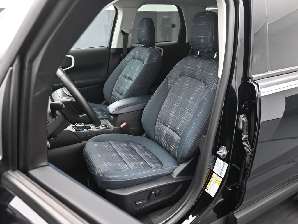 Certified 2024 Ford Bronco Sport Heritage w/ Heritage Convenience Package AWD/4WD image 36