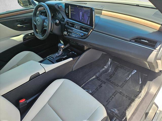 Used 2023 Lexus ES 300h w/ Premium Package FWD image 21