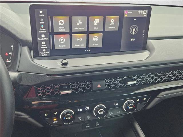 Used 2024 Honda Accord Touring image 12