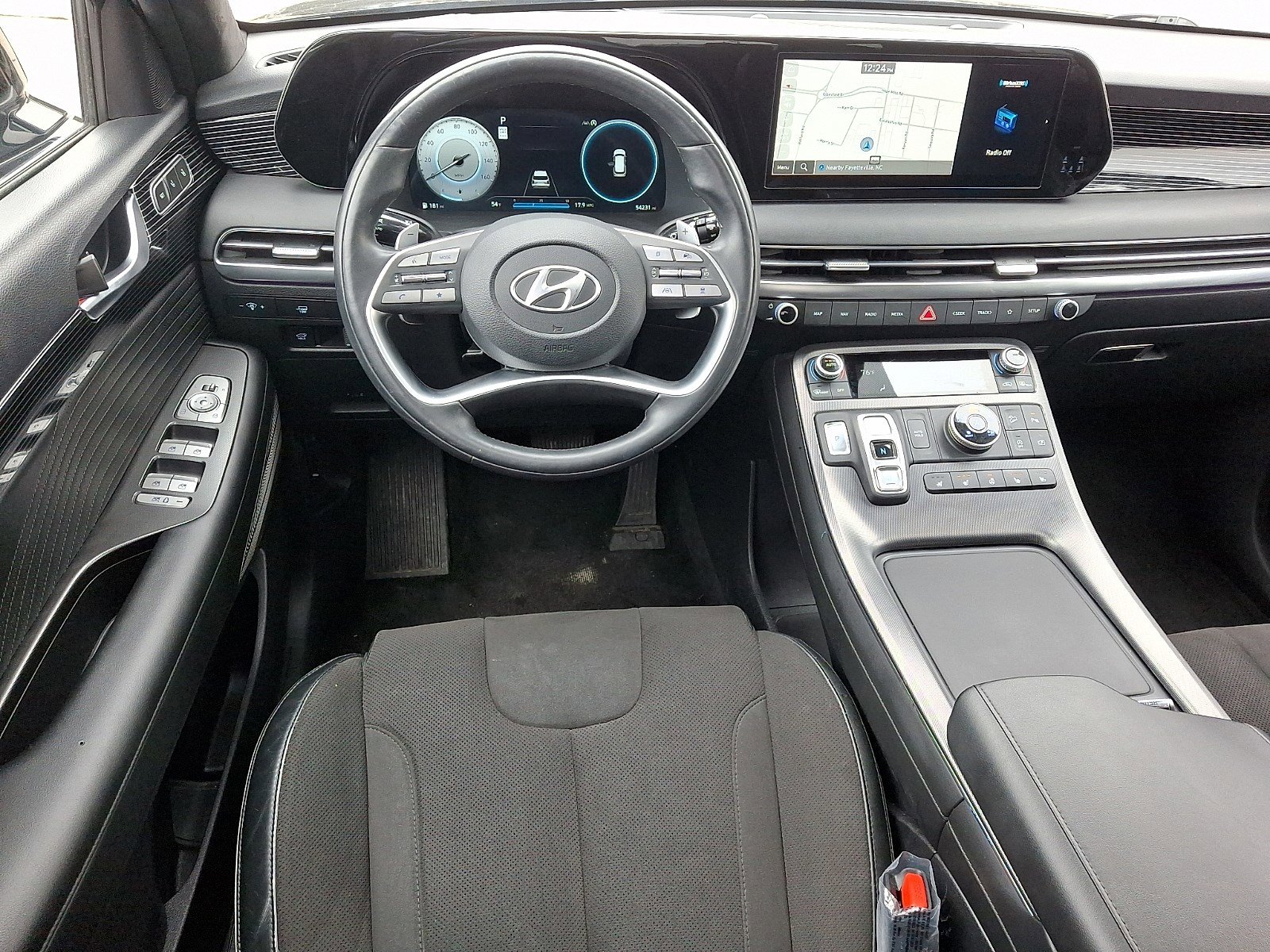 Used 2024 Hyundai Palisade Calligraphy image 10