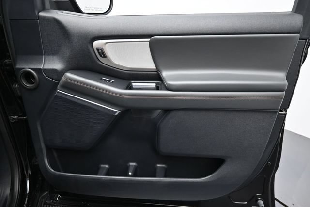 Certified 2025 Ford Expedition Active AWD/4WD image 34