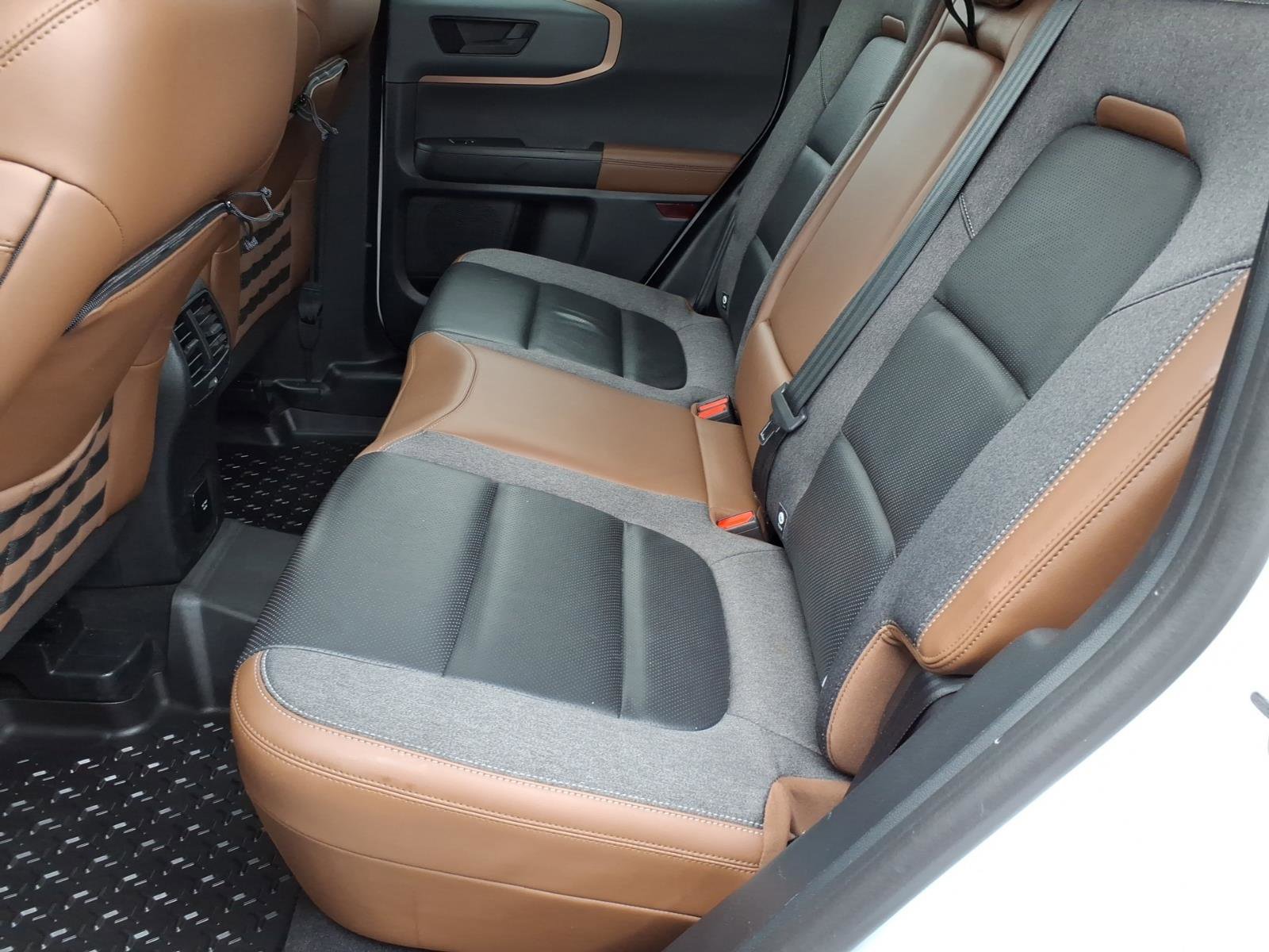Certified 2021 Ford Bronco Sport Outer Banks AWD/4WD image 11