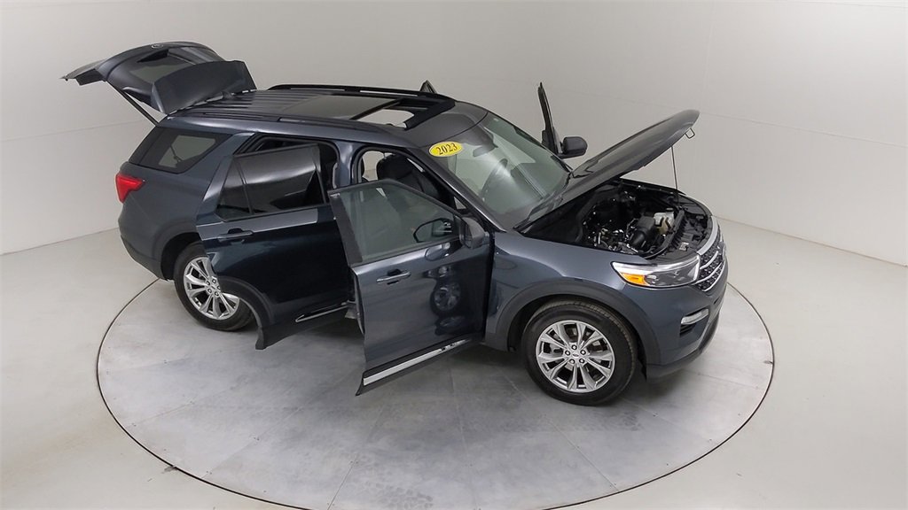 Certified 2023 Ford Explorer XLT w/ Equipment Group 202A image 50