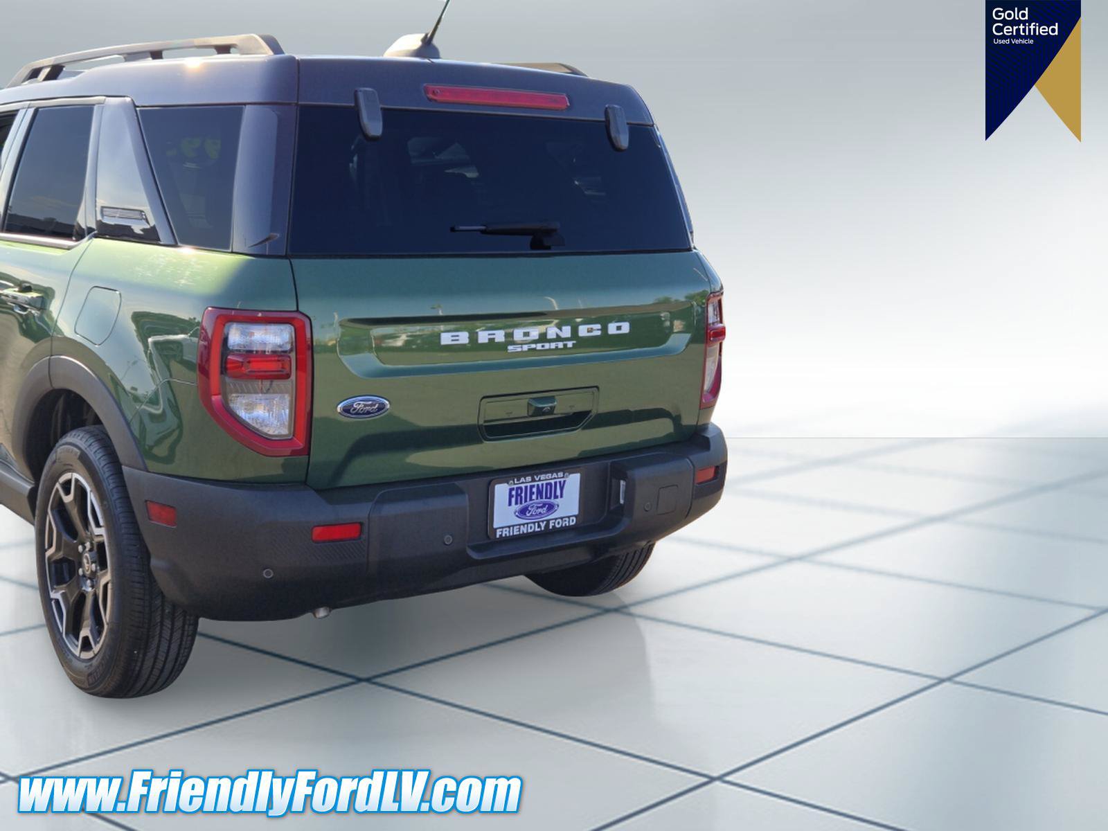 Certified 2025 Ford Bronco Sport Outer Banks AWD/4WD image 5