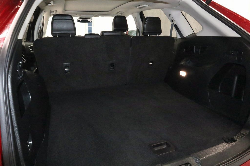 Certified 2022 Ford Edge SEL w/ Convenience Package image 19